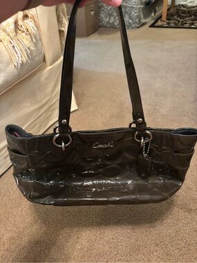 Coach Gallery East West Tote Gray Embossed Patent Leather F17728 Lavender Lining